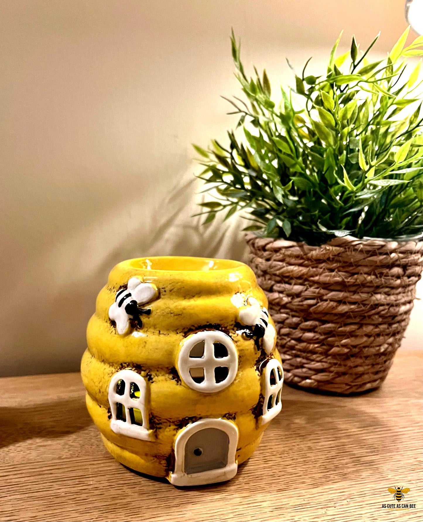 Beehive Wax & Oil Burner